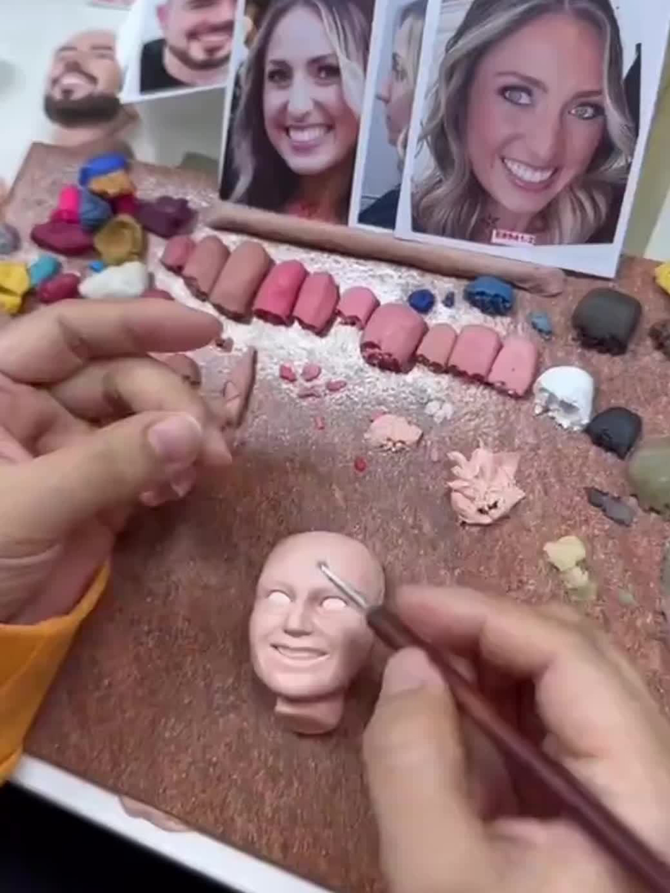 Custom Bobblehead Dolls: Personalized from photos, unique handmade gifts